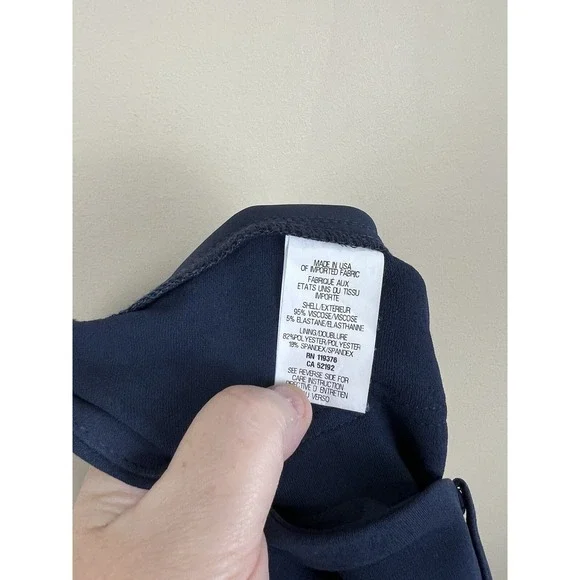 Helmut Lang Women's Navy Bermuda Shorts Size 0 Perfect Condition - Picture 3 of 4